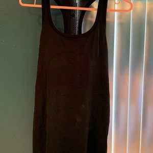 Swiftly tank lululemon